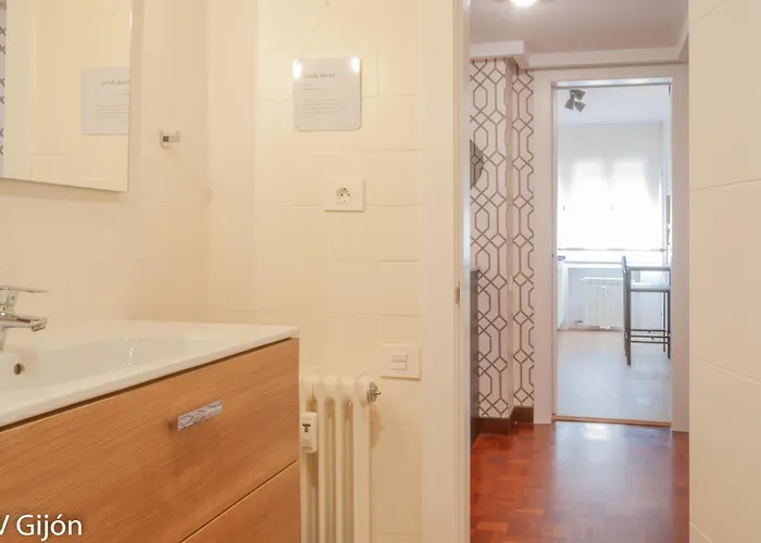 Apartment Avg Castilla 29